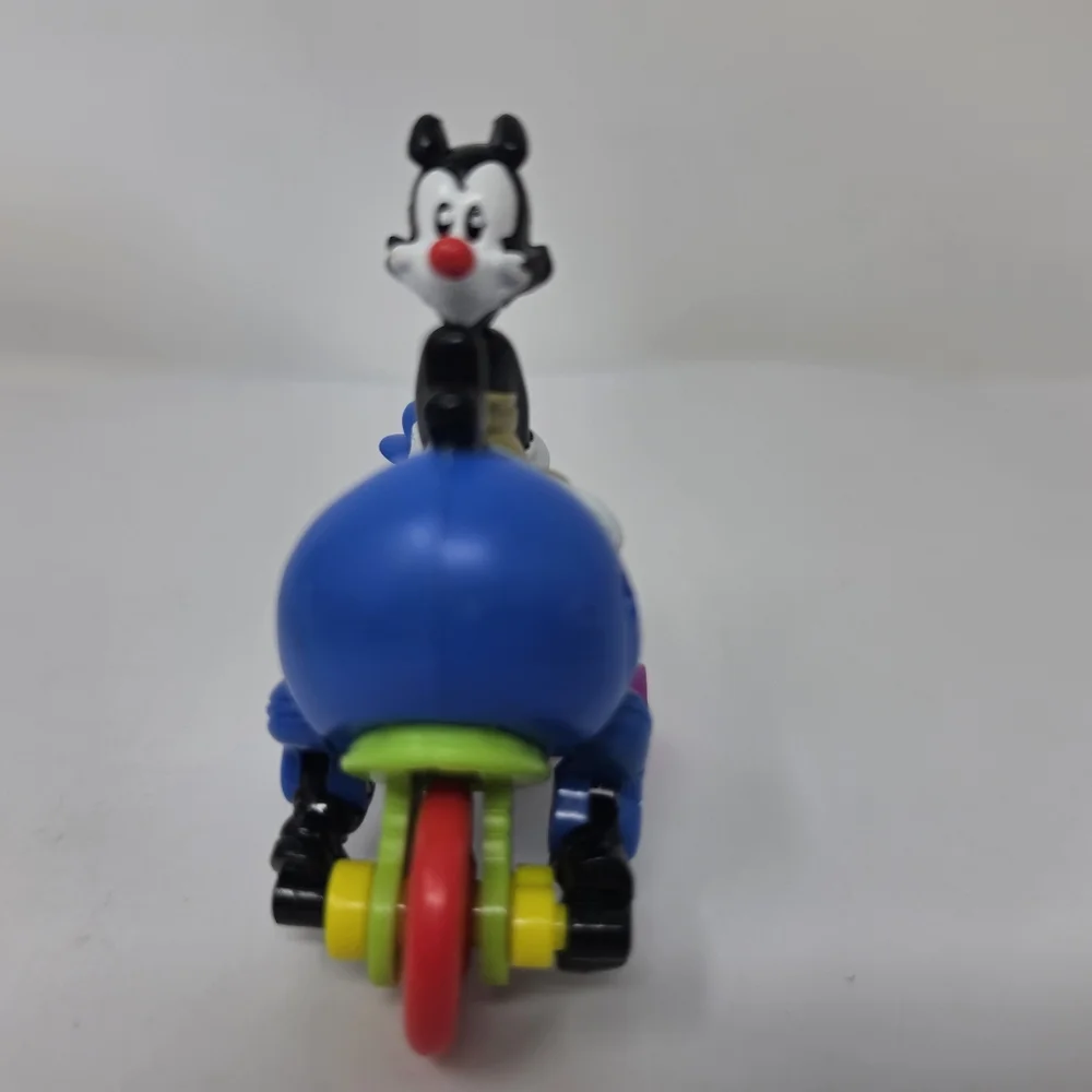 McDonald's Animaniacs Yakko Ridin Ralph Happy Meal Toy Warner Bros 1993.